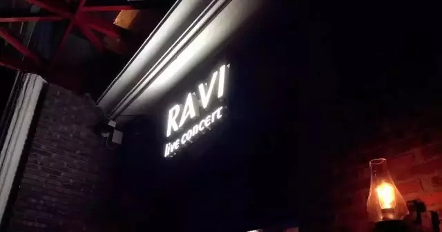 深圳平湖.Ravi 音樂(lè )酒吧